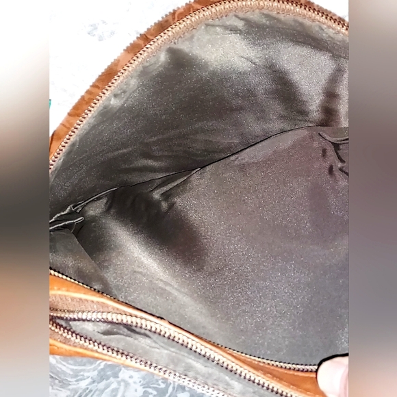 Vintage Leather large Clutch by Tano - Picture 7 of 7